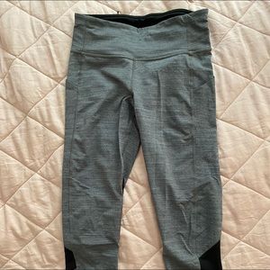 Lulu crop leggings